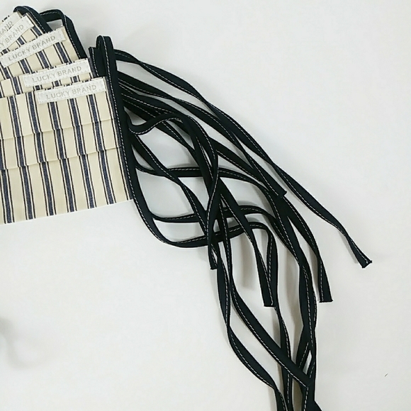 NWOT Lucky Brand Face Mask Navy Cream Stripes - Picture 6 of 7